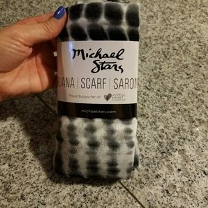 ☃️3 for $30☃️ New Scarf/Sarong Very Big!